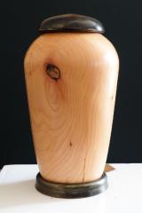 Macrocarpa Urn 